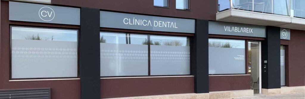 Clínica Dental a Vilablareix